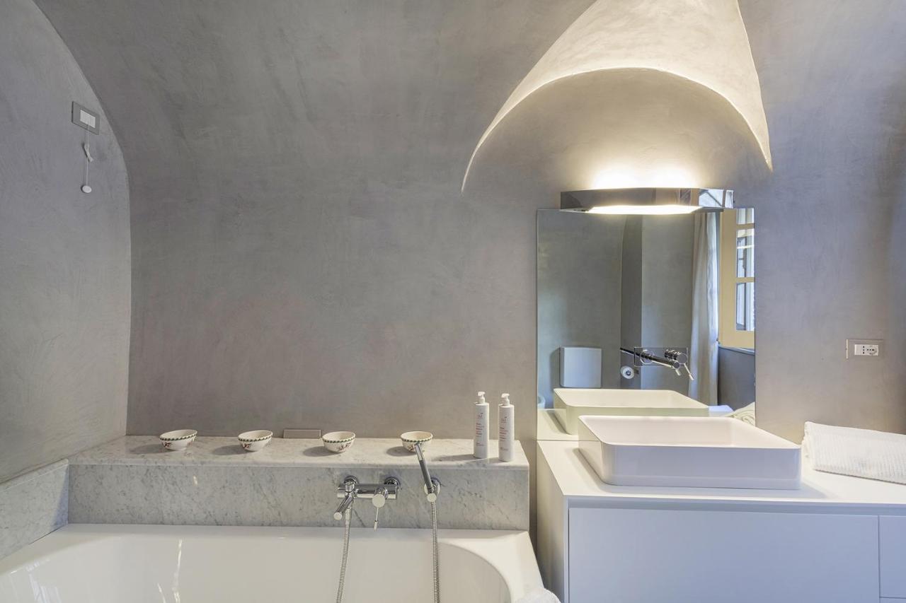 Garibaldi Glamorous Apartment By Wonderful Italy جنوة المظهر الخارجي الصورة